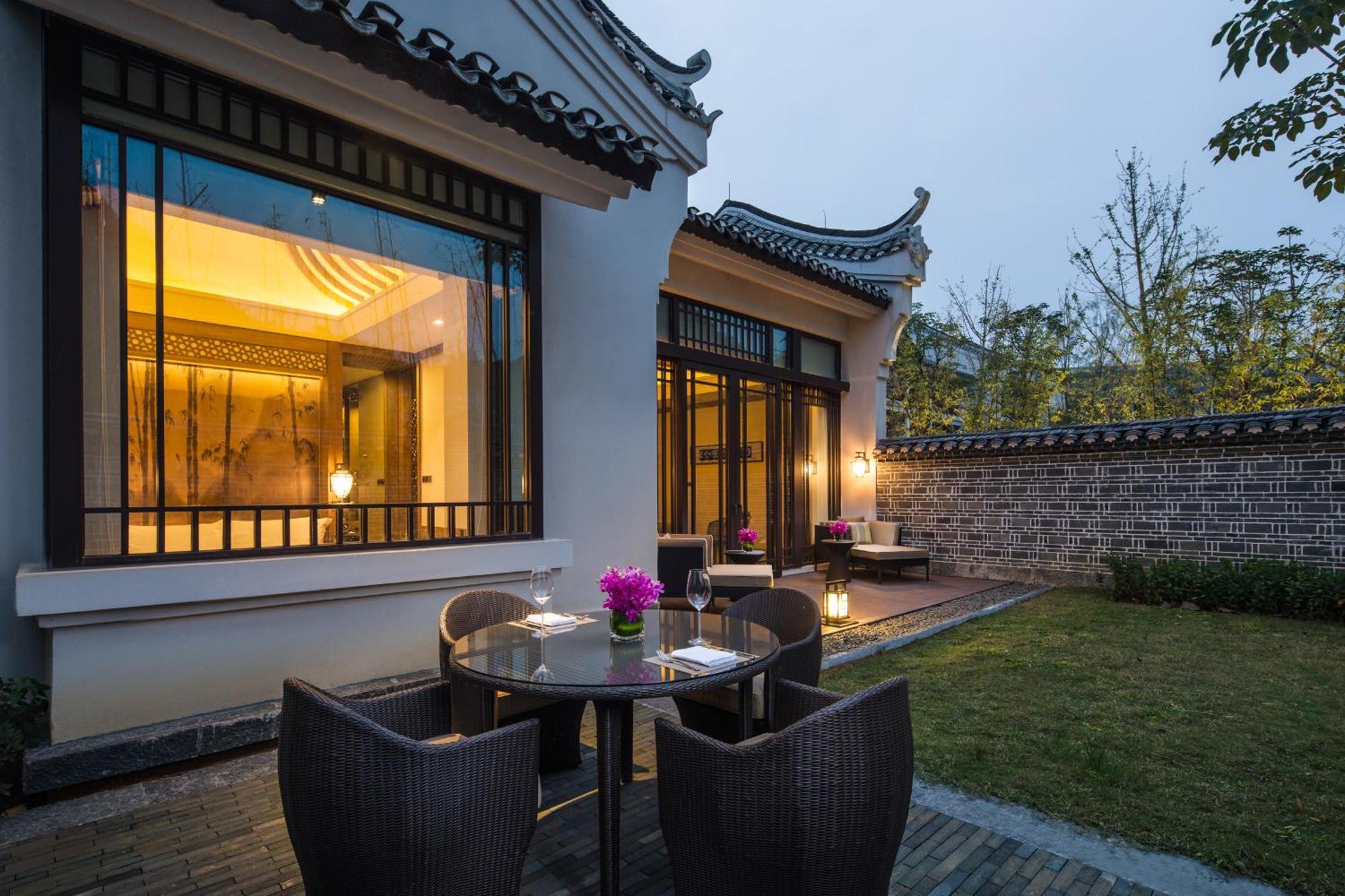 Banyan Tree Yangshuo Otel Dış mekan fotoğraf